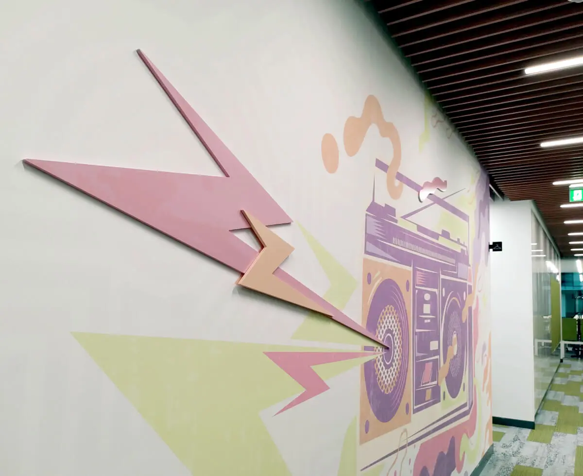 A custom wallpaper with 3D ornaments we designed and installed for one of the hallways in the VMware offices.